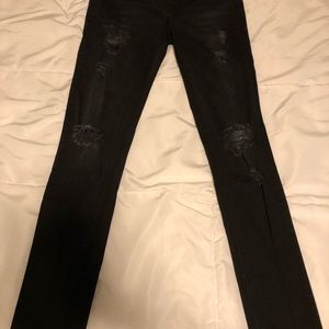 Maurices Pants - Maurices SMALL REGULAR Jeggings BLACK w HOLES Maurices Pants - Maurices SMALL REGULAR Jeggings BLACK w HOLES
